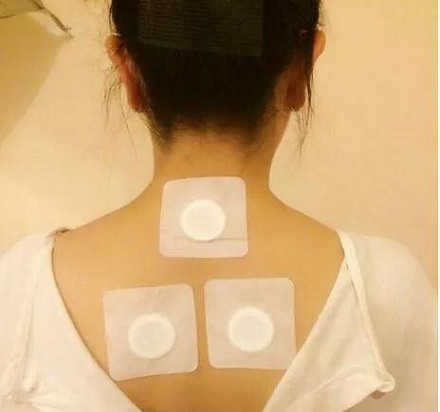 3、貼三伏貼后皮膚發(fā)紅發(fā)癢怎么辦？
